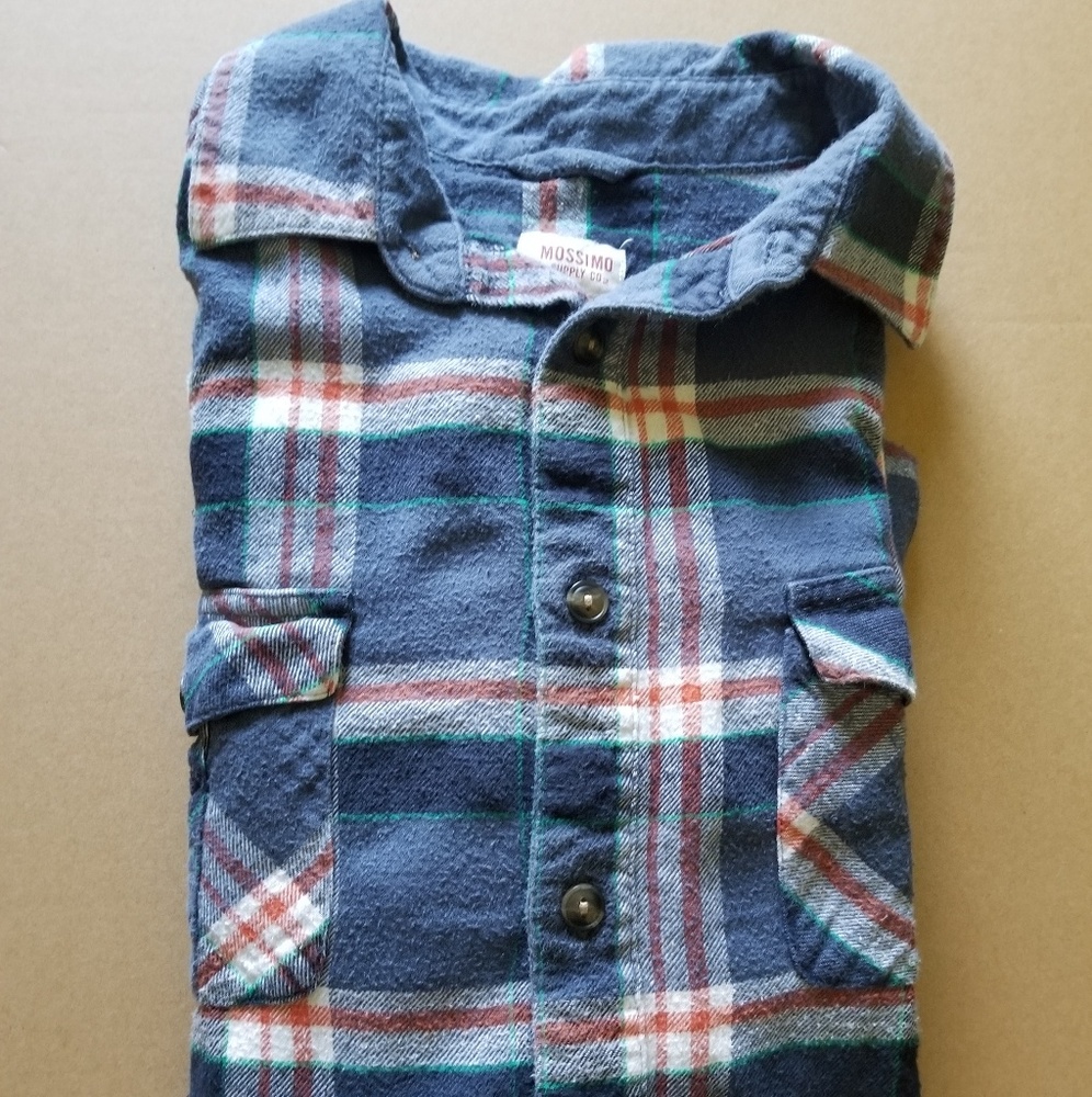 Medium Flannel Button Up